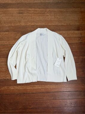 BNWT Cielo White Open-Front Women's Cardigan Sweater Size Medium